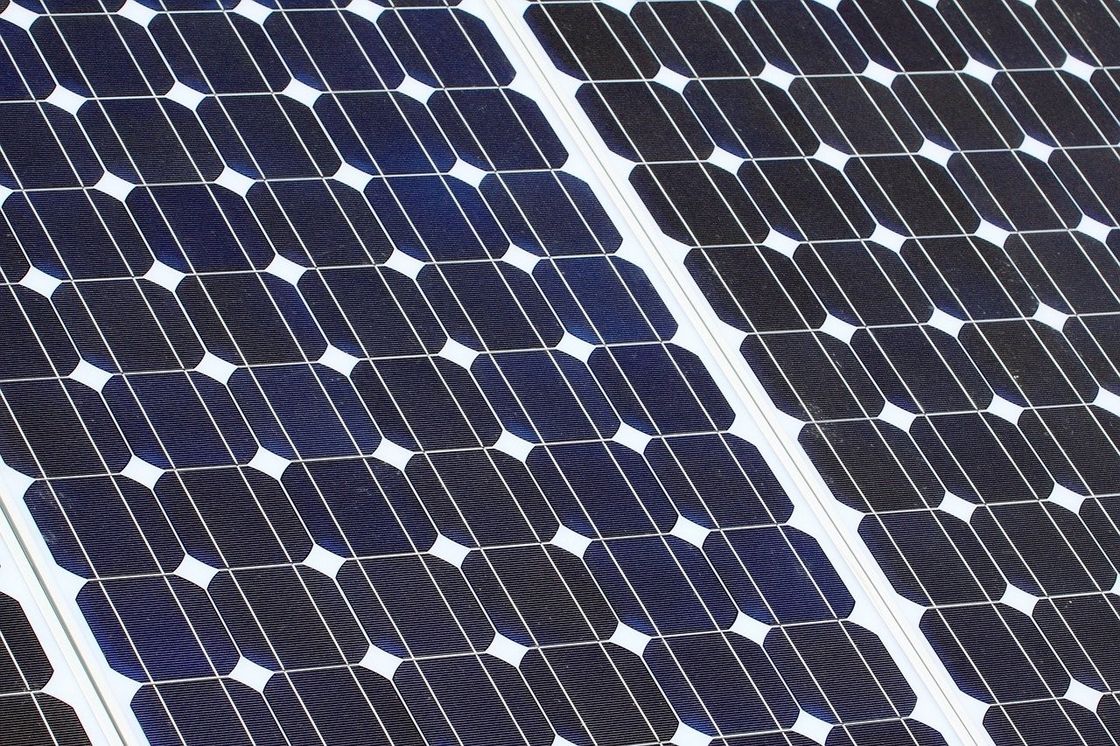 72 Cells Mono Pv Solar Panels Hcpv Solar Cell 165w 280w 300w 320w 380w 48v 330W